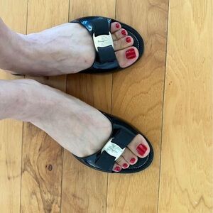 Salvatore Ferragamo Cirella Bow Sandals, size 7